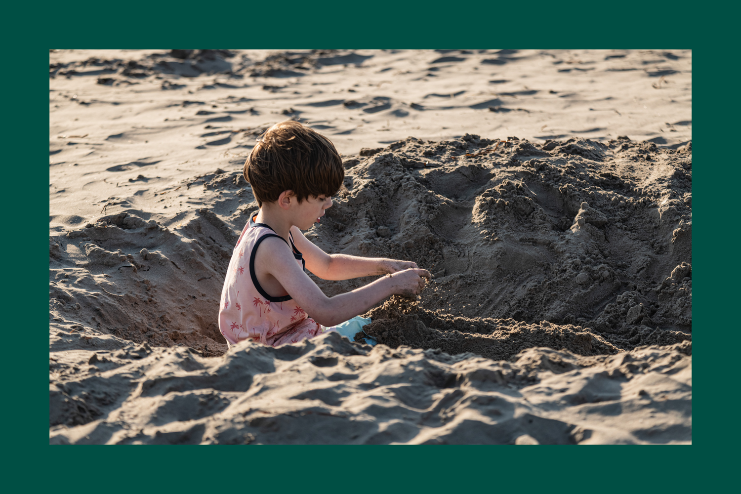 What to Know About Sand Holes Before Going to the Beach