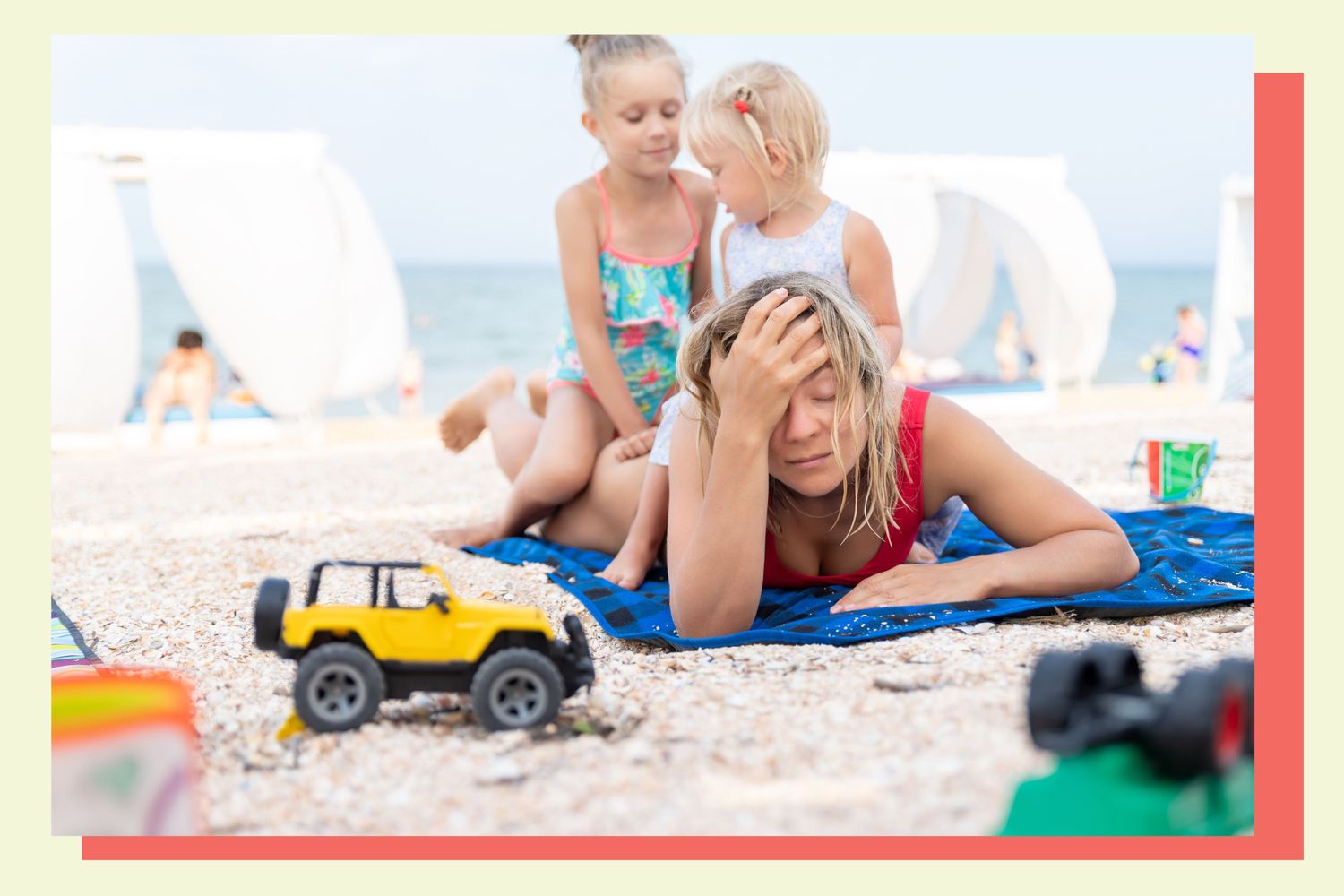 Mom Leaves Family Vacation Early—and Sparks a Debate