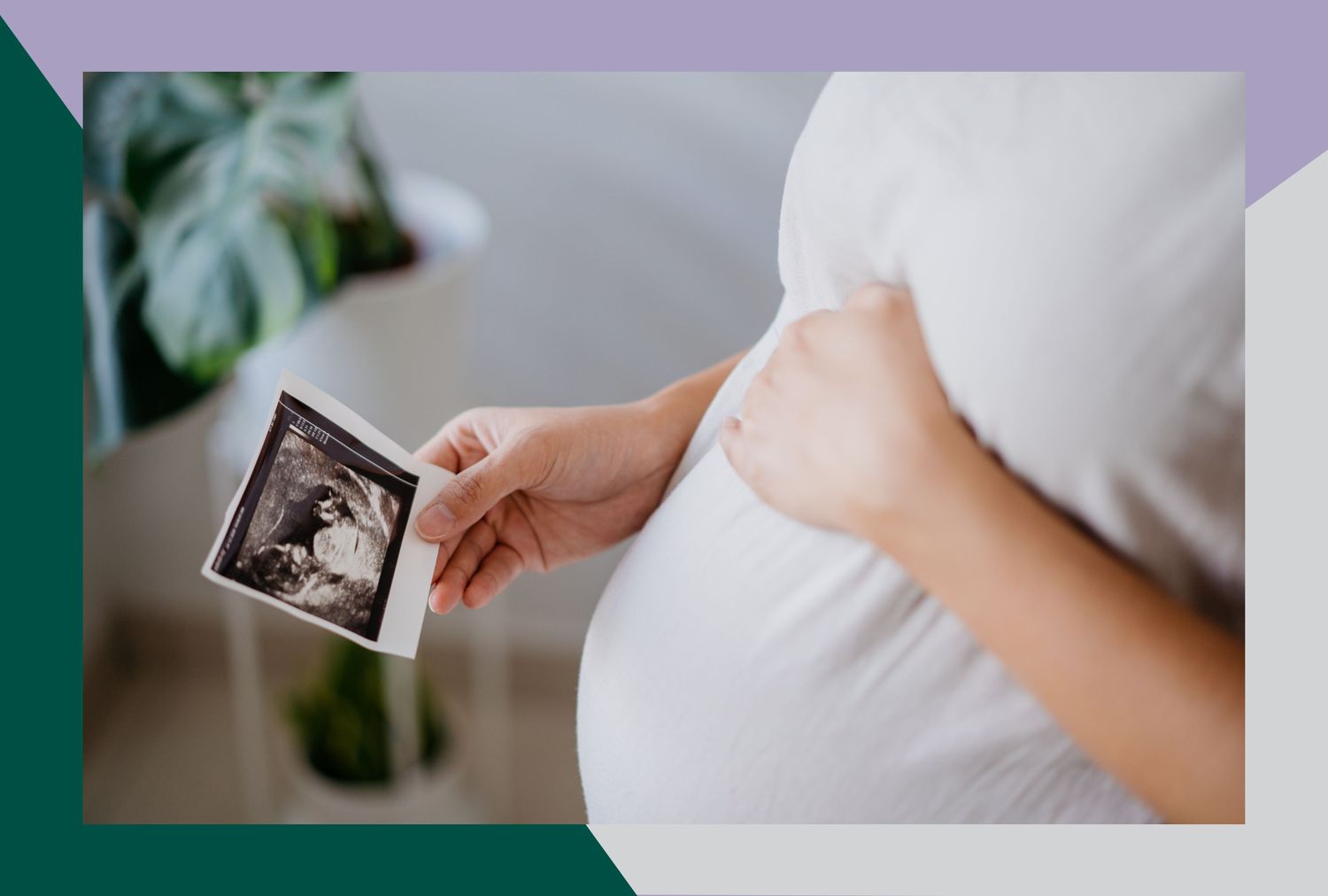 Grandma Posts Daughter’s Ultrasound Photos Without Permission