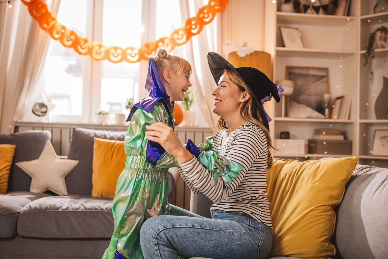 This Toddler’s Favorite Toy Is a Plastic Skeleton