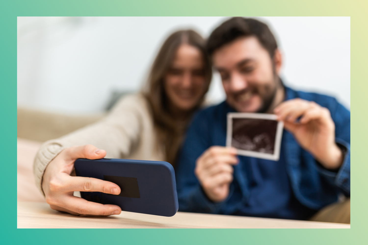 My Parents Weren’t Psyched About My Pregnancy—Here’s How I Coped